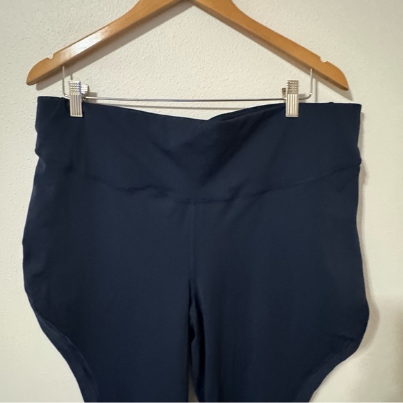 Lululemon Base Pace High-Rise Tight 25" True Navy Workout Athleisure-20 - Picture 4 of 9